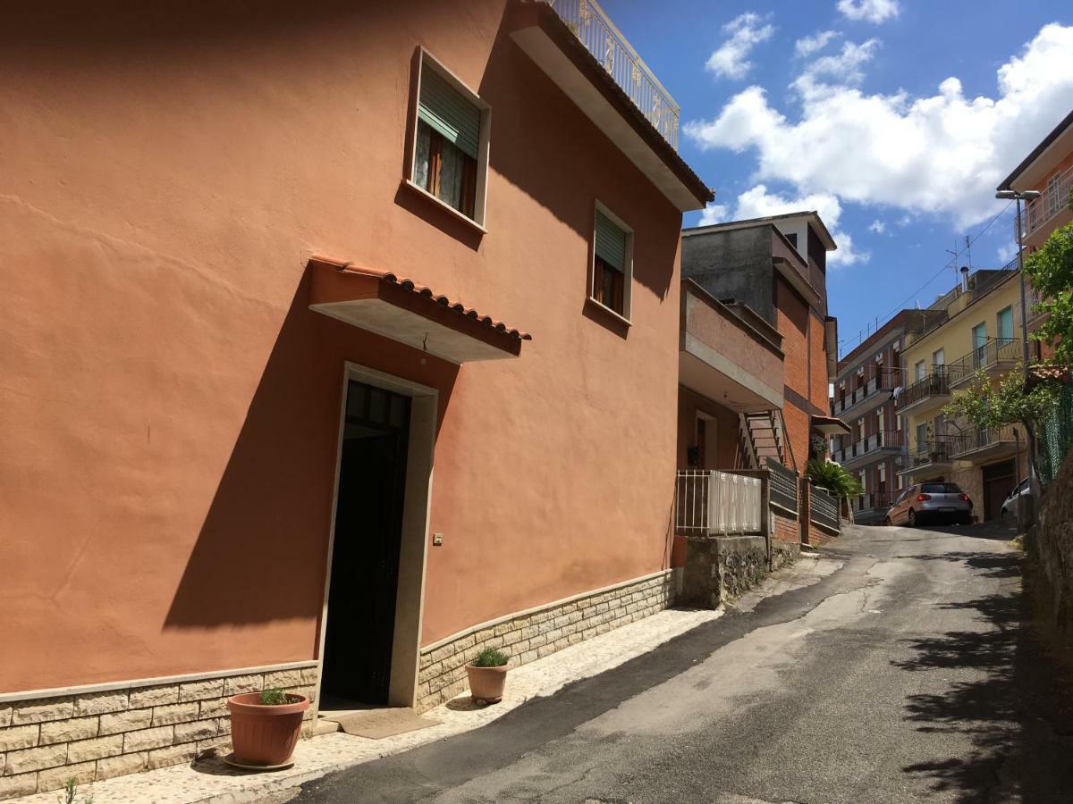 Appartamento Di Giuseppe Sonnino ภายนอก รูปภาพ