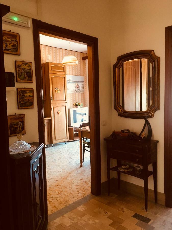 Appartamento Di Giuseppe Sonnino ภายนอก รูปภาพ